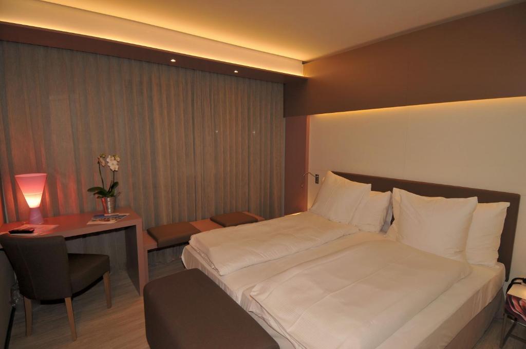Hotel Forum Martigny Ruang foto